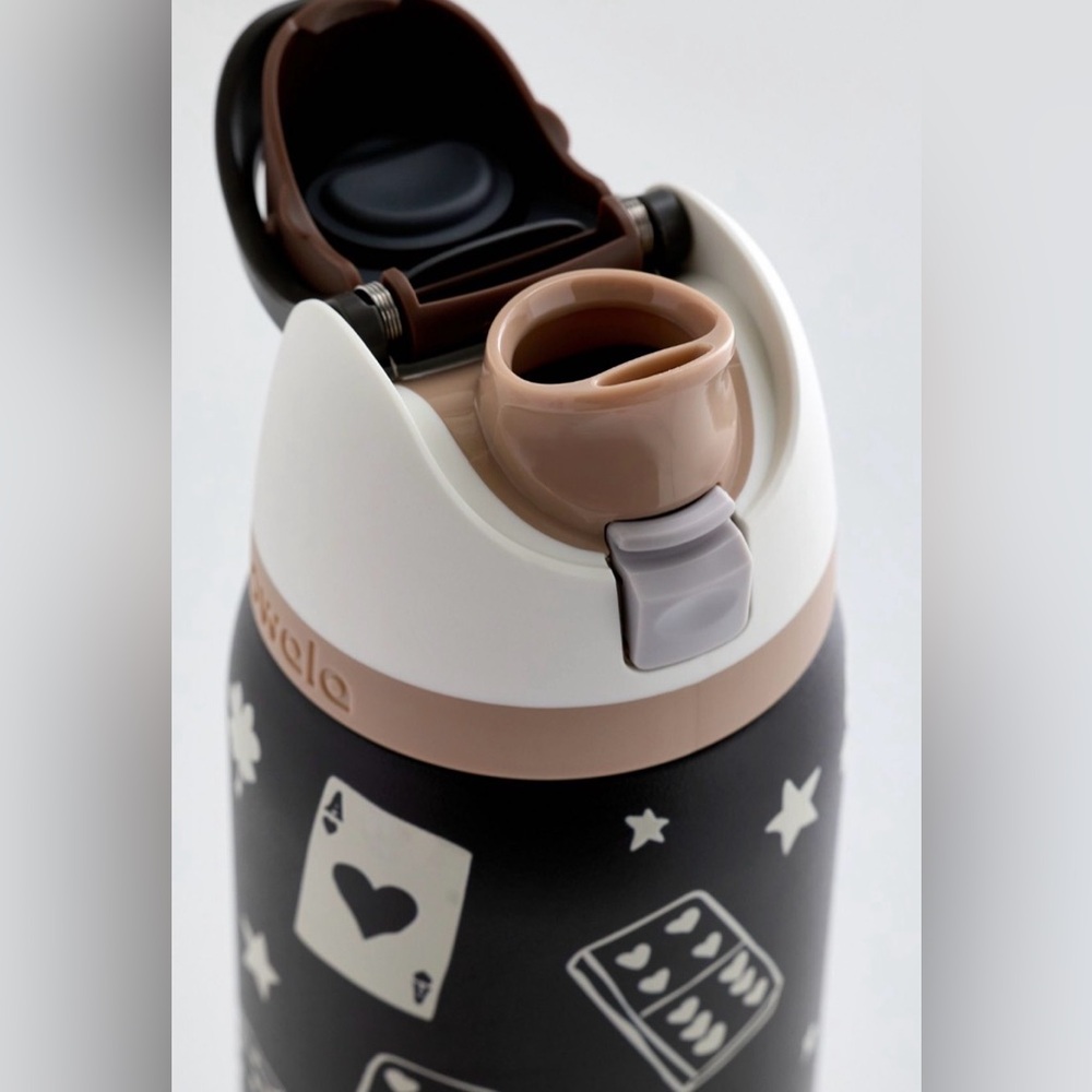 NWT Owala UO Exclusive “Good Luck” FreeSip 32 oz Water Bottle - Picture 2 of 7